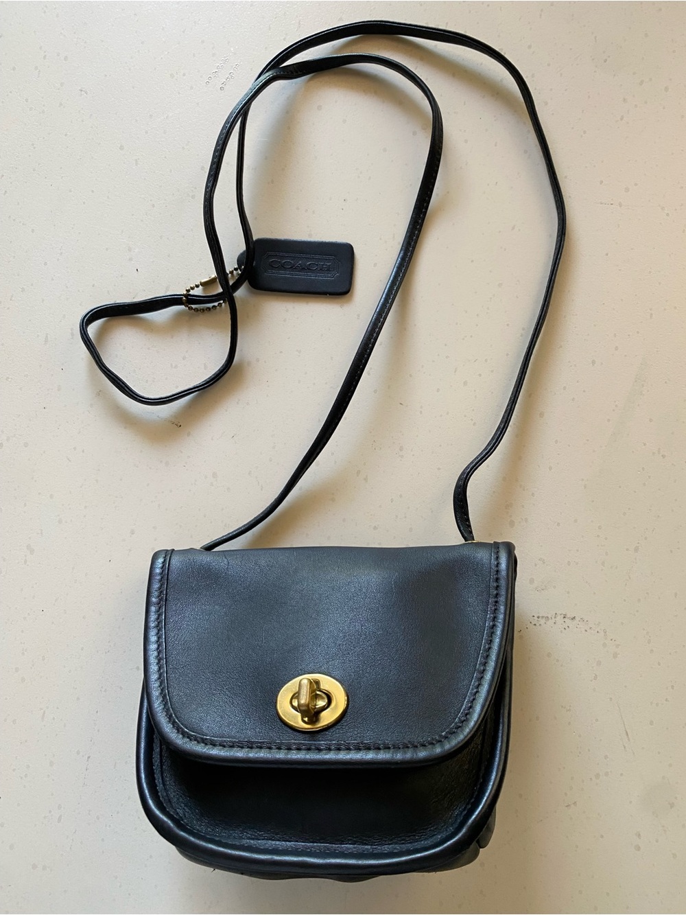 Vintage Coach Mini Everett 9934 Black Leather Turnlock Crossbody Bag